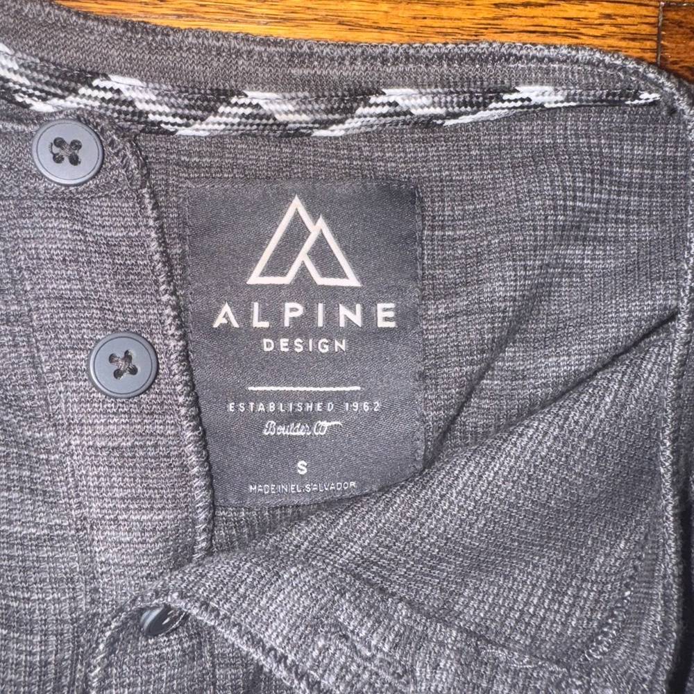 Men's Alpine Grey Long Sleeve Henley Tee - Picture 5 of 5